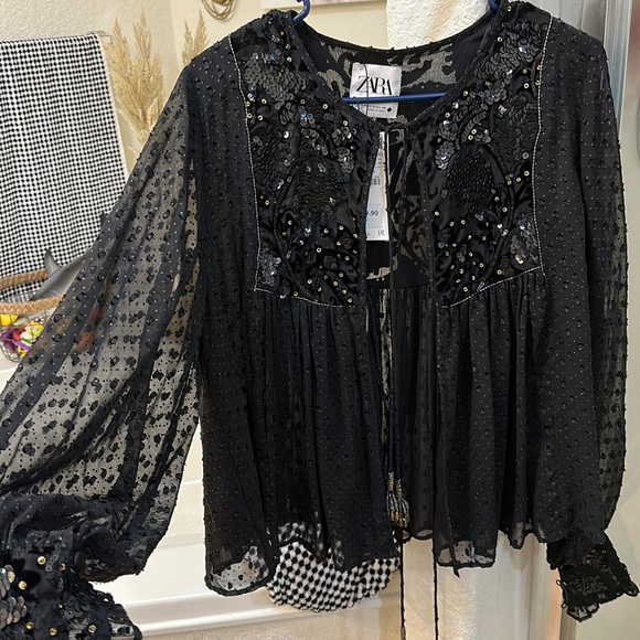 Zara Tops - Zara NWT top